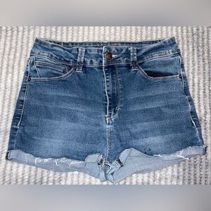 YMI Flex Women’s Denim Shorts Size‎ 11